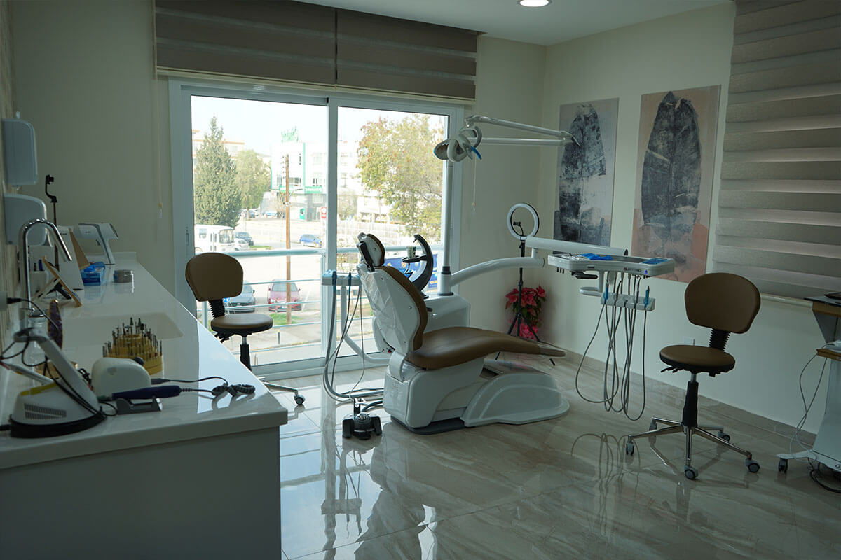 Lefkoşa Diş Kliniği Galeri Foto 17